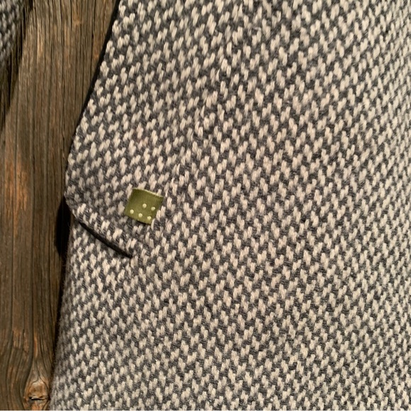 Icone Wool Blend Double Breasted PeaCoat - Picture 9 of 16